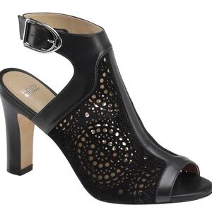 Johnston & Murphy Cassie Perf Bootie